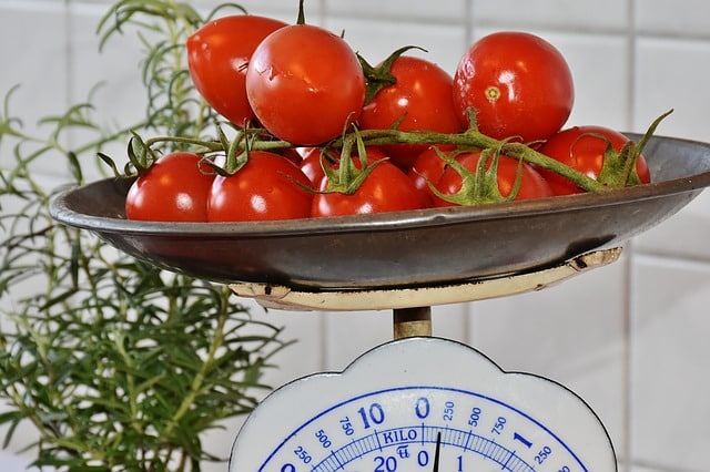 tomato-1207553_640