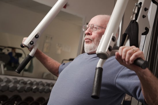 photodune-295684-senior-adult-man-in-the-gym-xs