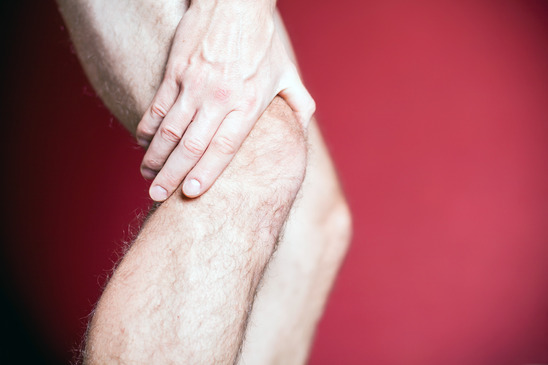 Knee pain and recovery massage