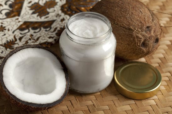 photodune-7202555-coconut-oil-xs