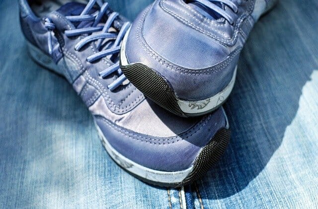 sport-shoe-1470189_640