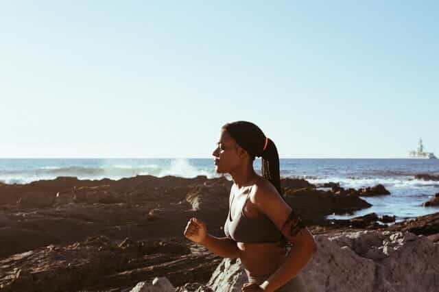 woman-jogging-3623180